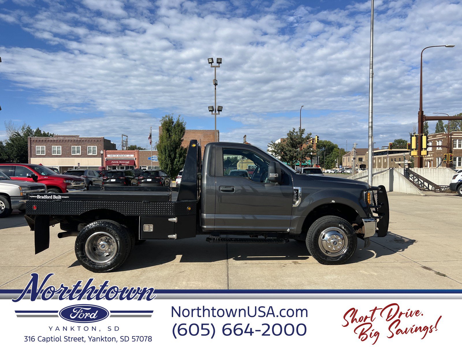 Used 2017 Ford F350 XLT w/ XLT Value Package AWD/4WD image 5