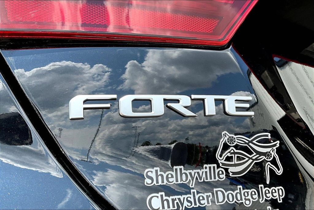 Used 2023 Kia Forte GT-Line w/ GT-Line Premium Package FWD image 23