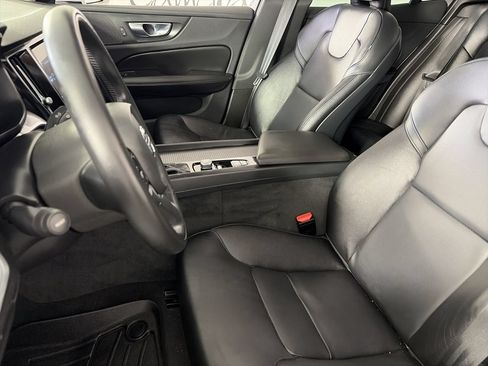 Used 2019 Volvo S60 T5 Momentum FWD image 20