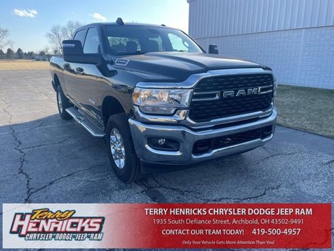 Used 2024 RAM 2500 Big Horn w/ Bed Utility Group image 1