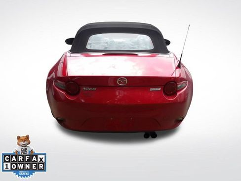 Used 2016 MAZDA MX-5 Miata Sport RWD image 16