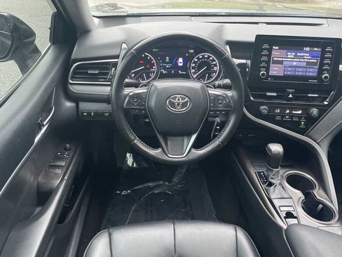 Used 2021 Toyota Camry SE w/ Cold Weather Package AWD/4WD image 8