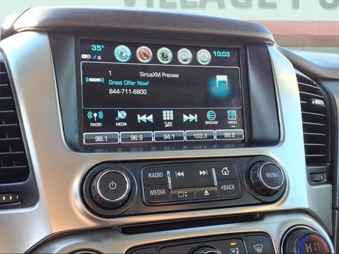 Used 2019 Chevrolet Suburban LT image 21