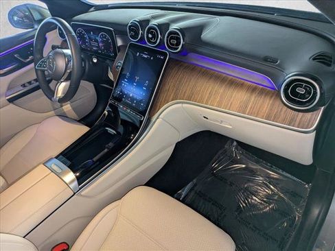 Certified 2024 Mercedes-Benz GLC 300 image 24
