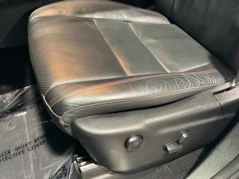 Used 2025 Dodge Durango R/T AWD/4WD image 34