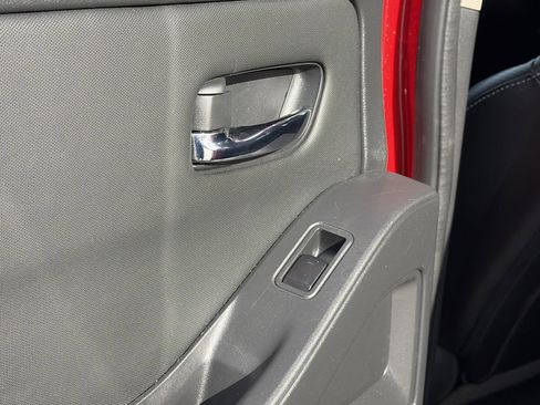 Certified 2024 Nissan Frontier SL w/ Technology Package image 28