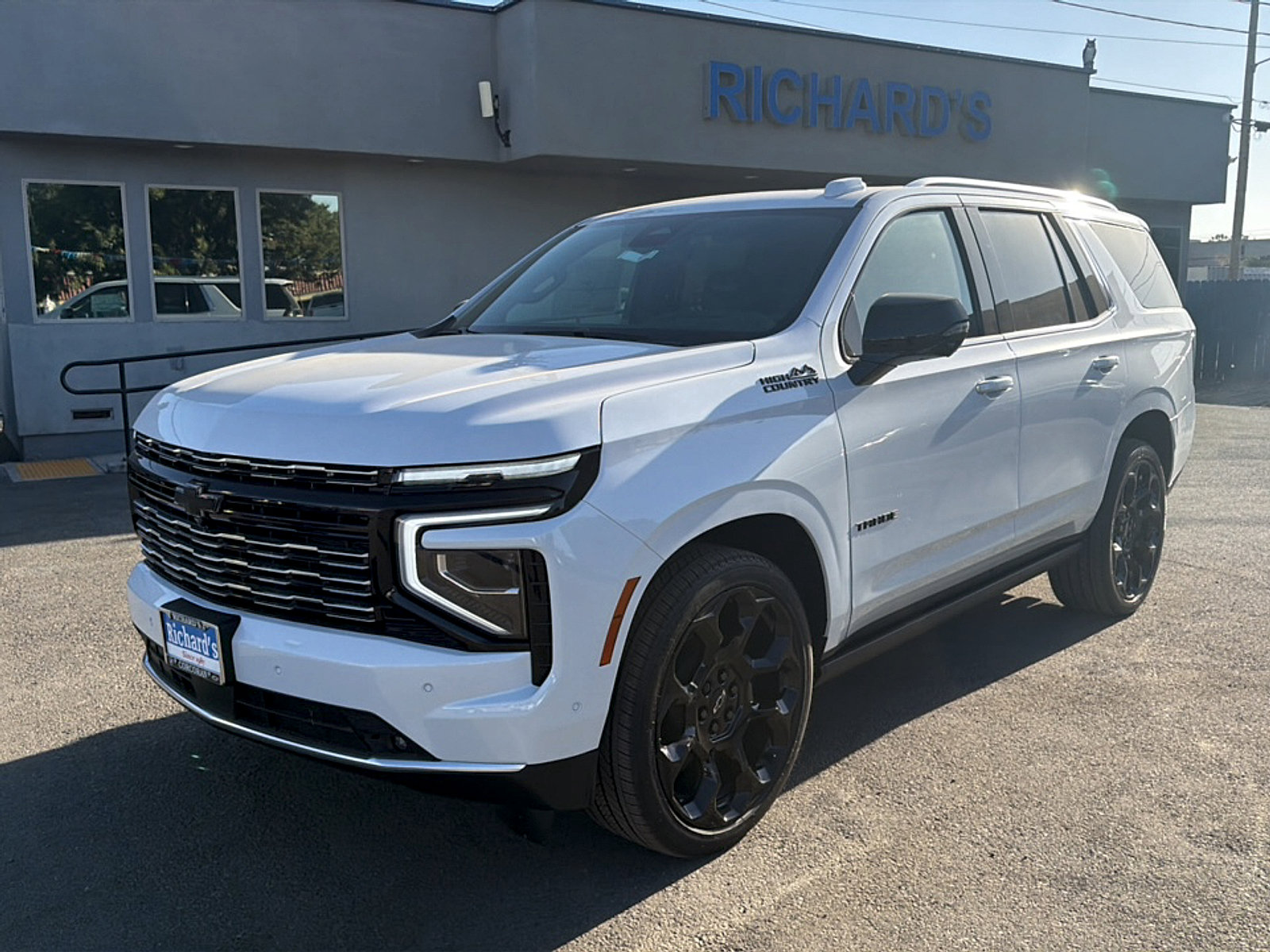 New 2026 Chevrolet Tahoe High Country AWD/4WD image 4