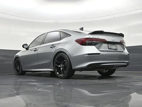 Used 2025 Honda Civic Sport image 24