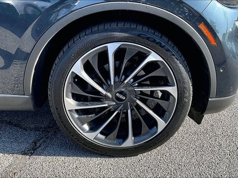 Used 2022 Lincoln Aviator Reserve w/ Equipment Group 201A RWD image 11