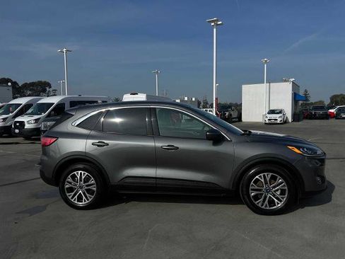 Certified 2022 Ford Escape SEL w/ Technology Package image 5