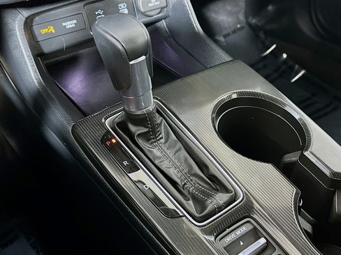 Used 2025 Honda Civic Sport image 16