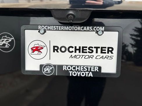 Used 2020 Ford Explorer XLT w/ Equipment Group 202A image 48