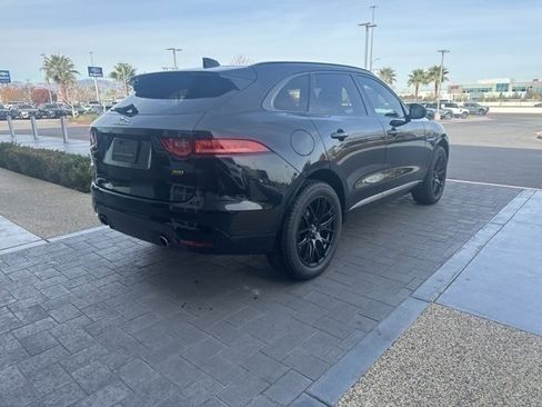 Used 2020 Jaguar F-PACE 300 Sport image 5
