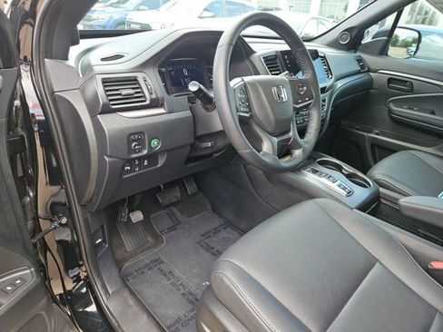 Certified 2023 Honda Passport EX-L image 16