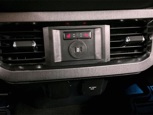 Used 2024 Ford F350 Platinum image 29