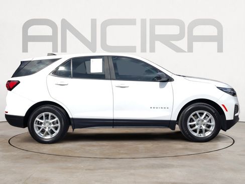 Used 2024 Chevrolet Equinox LS image 15