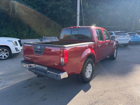 Used 2016 Nissan Frontier SV w/ SV Value Truck Package RWD image 5