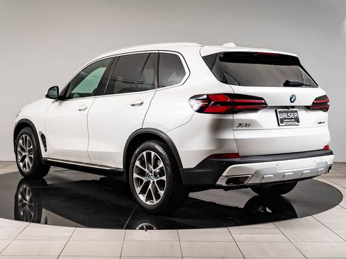 Used 2024 BMW X5 xDrive40i w/ Premium Package AWD/4WD image 6