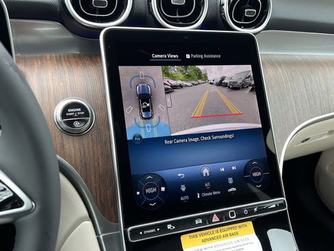 New 2026 Mercedes-Benz GLC 300 4MATIC image 24