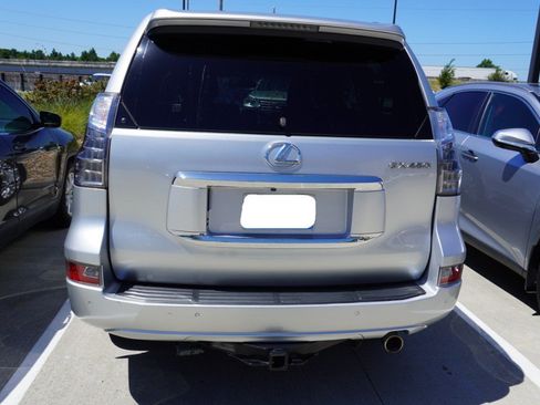 Used 2019 Lexus GX 460 Premium AWD/4WD image 5