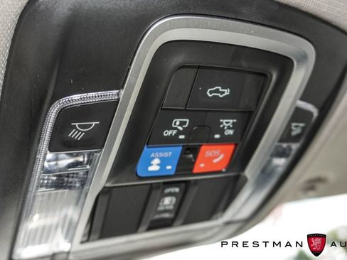 Used 2024 RAM 2500 Laramie AWD/4WD image 37
