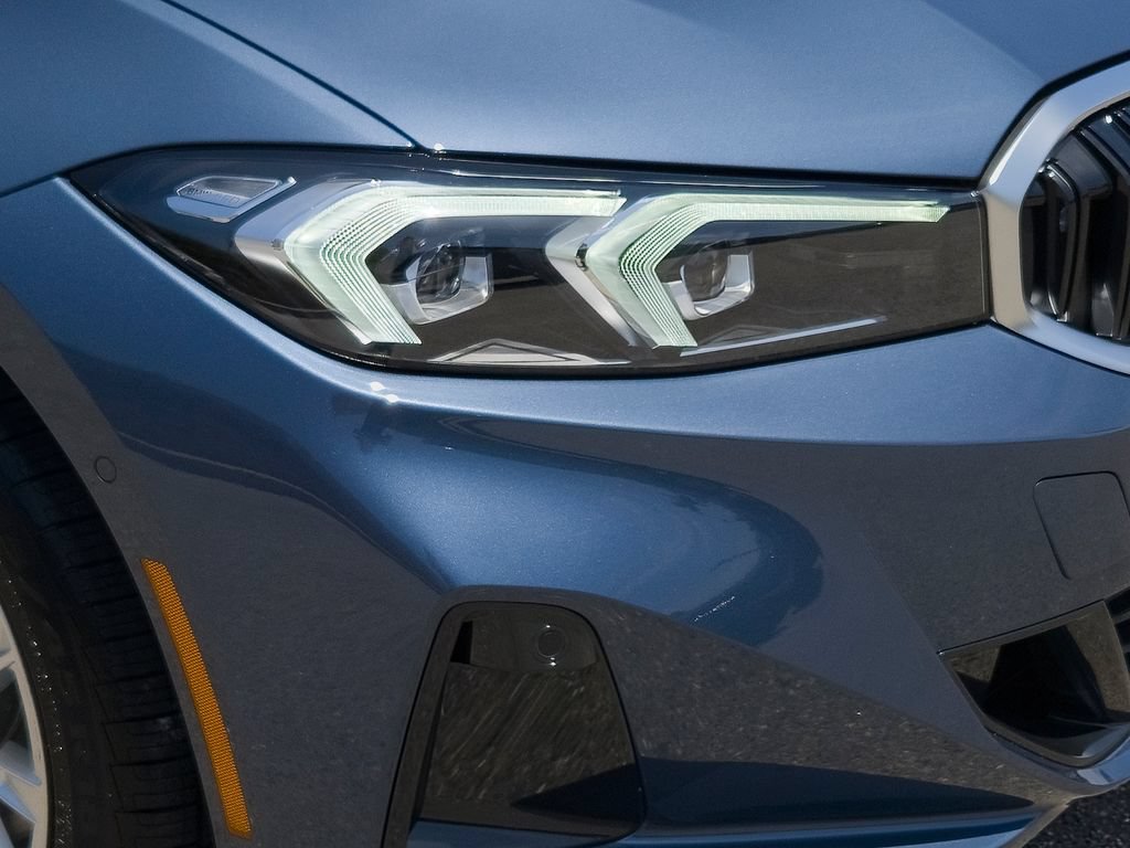 New 2026 BMW 330i Sedan RWD image 6