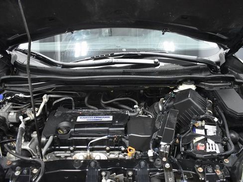 Used 2015 Honda CR-V Touring image 36