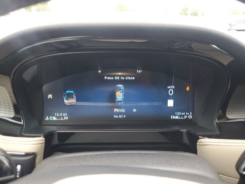 New 2025 Lincoln Corsair FWD image 10