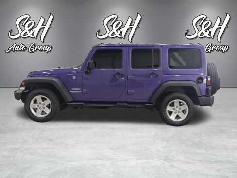 Used 2017 Jeep Wrangler Unlimited Sport w/ Quick Order Package 24S AWD/4WD image 14