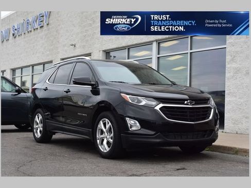 Used 2018 Chevrolet Equinox LT FWD image 1