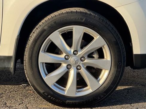 Used 2015 Mitsubishi Outlander Sport ES image 3