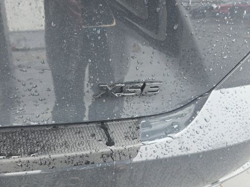 Used 2025 Toyota Camry XSE w/ Premium Plus Package image 5