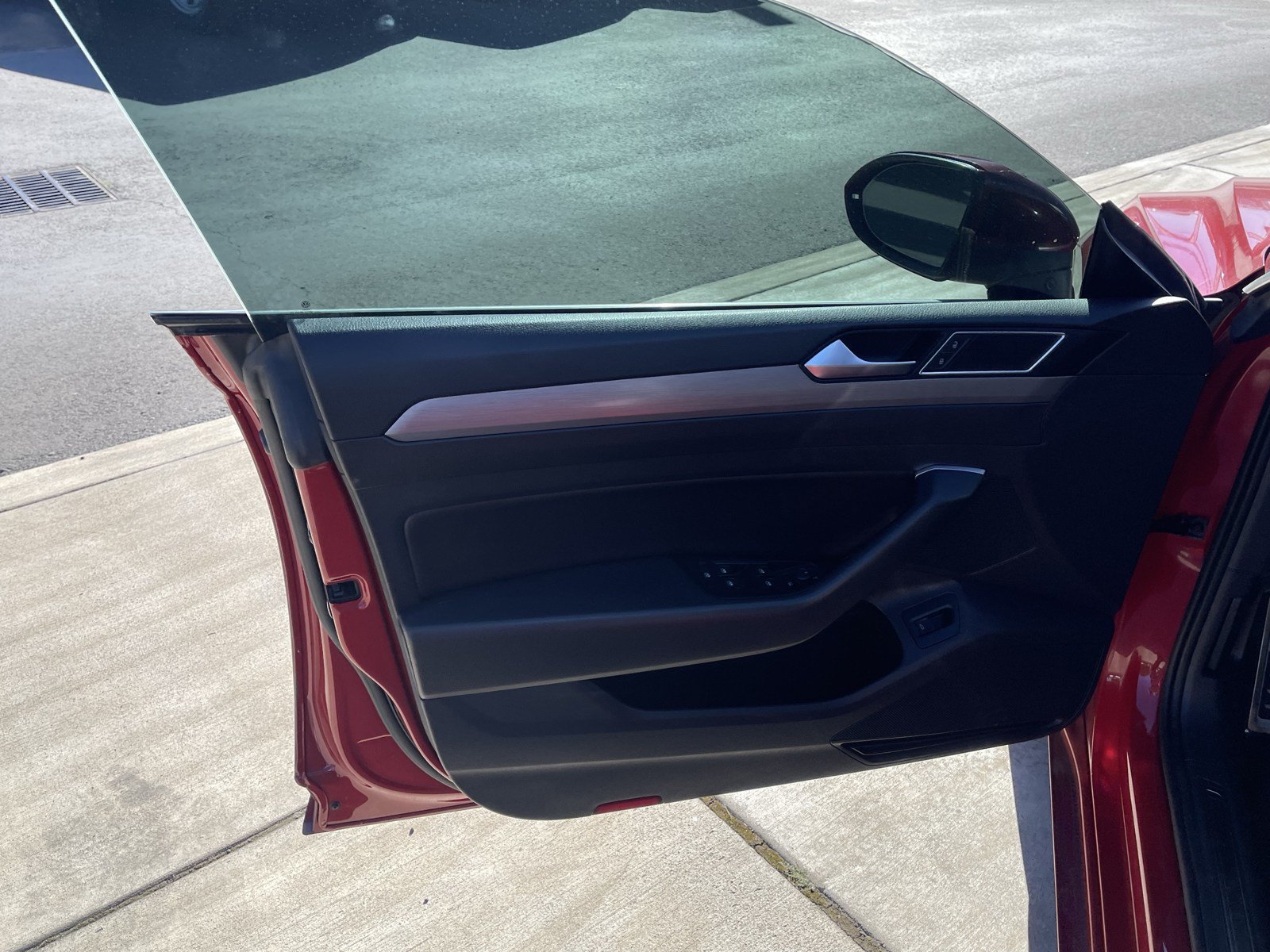 Used 2019 Volkswagen Arteon SE AWD/4WD image 17