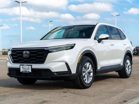 Used 2025 Honda CR-V LX image 3