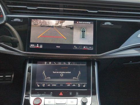 Used 2023 Audi SQ8 Prestige image 14
