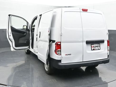 Used 2021 Nissan NV200 S image 49