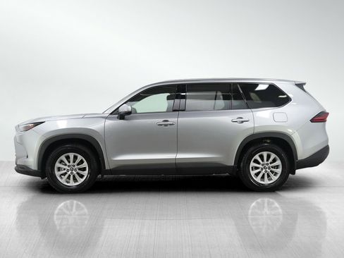 Used 2025 Toyota Grand Highlander AWD Hybrid image 2