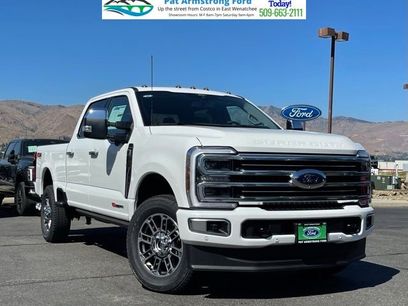 New 2025 Ford F250 Platinum w/ Platinum Plus Package