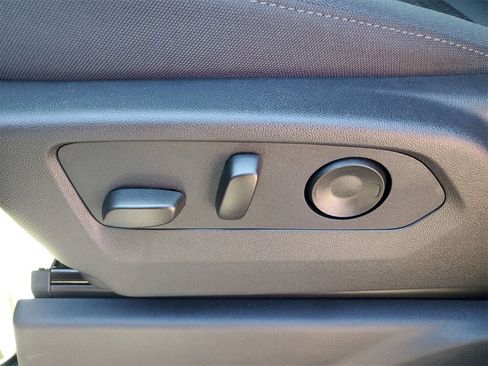 New 2026 Chevrolet Silverado 1500 Custom image 17