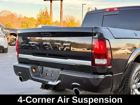 Used 2018 RAM 1500 Limited image 11