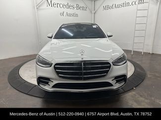Used 2025 Mercedes-Benz S 580 4MATIC Sedan video 2