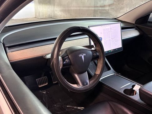 Used 2021 Tesla Model 3 Performance AWD/4WD image 4