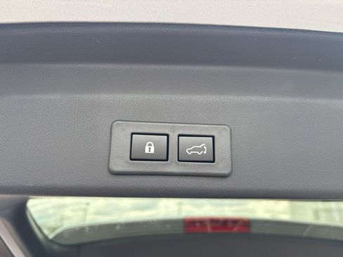 New 2026 Subaru Ascent Limited AWD/4WD image 25