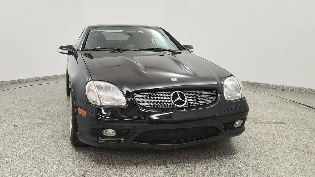 Used 2002 Mercedes-Benz SLK 32 AMG image 8