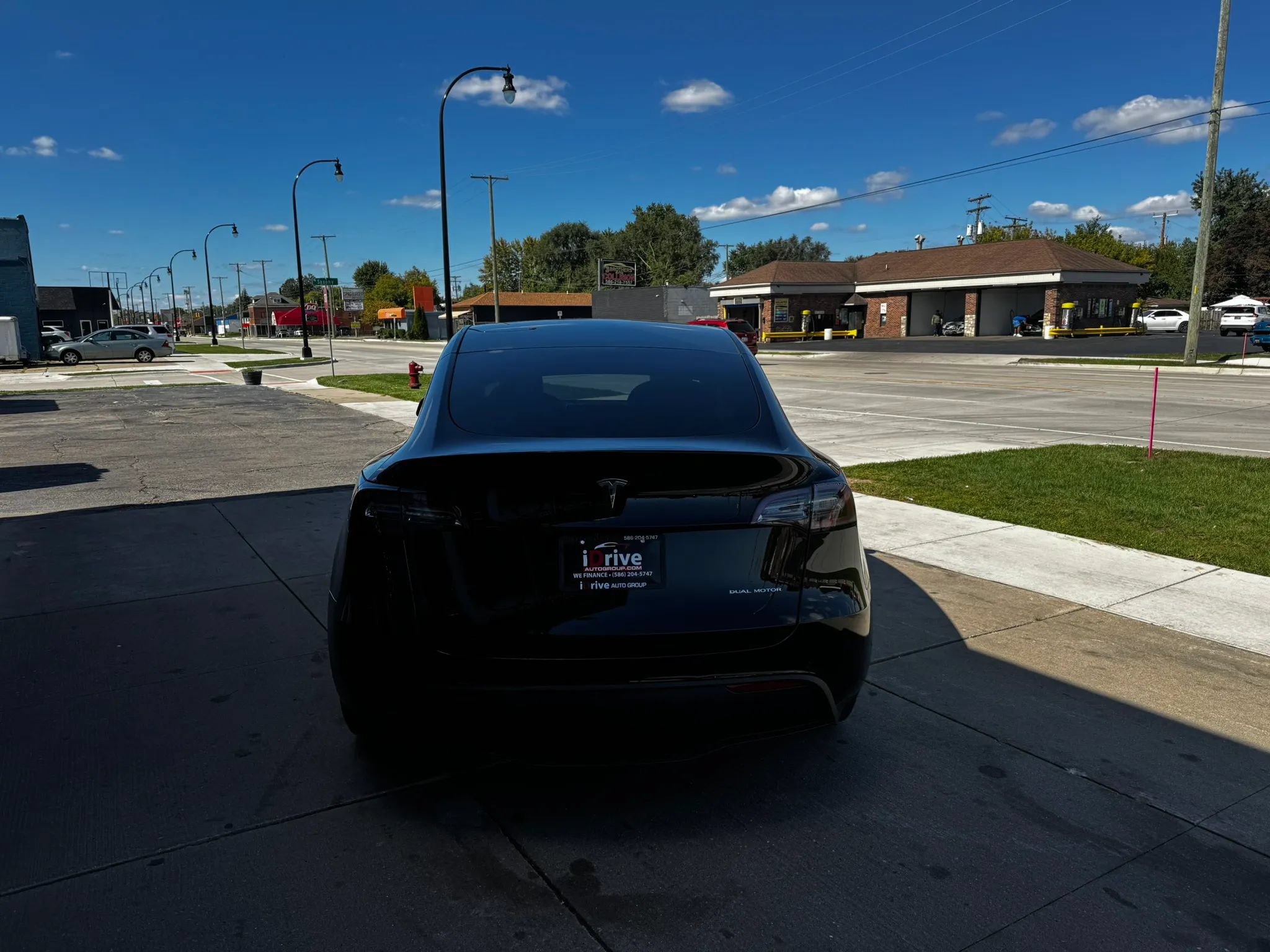 Used 2020 Tesla Model Y Long Range AWD/4WD image 4