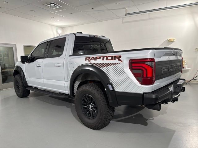 Used 2025 Ford F150 Raptor AWD/4WD image 5