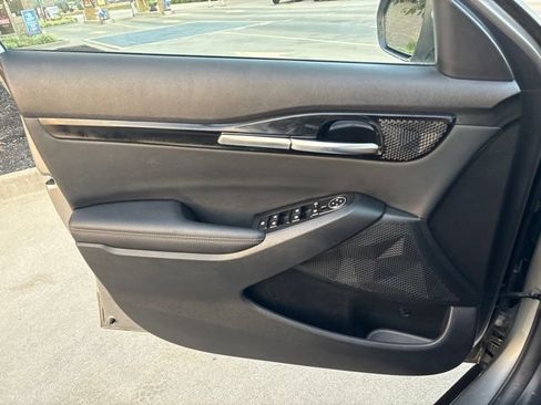 Used 2024 Kia Seltos S FWD image 27