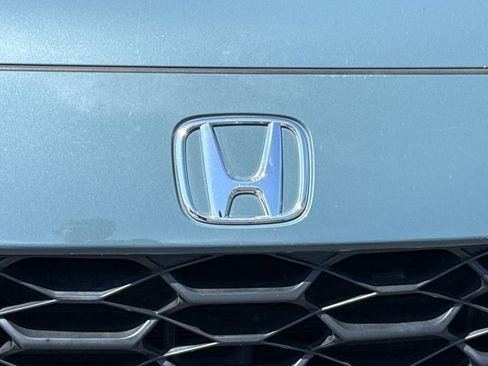 Used 2025 Honda HR-V LX image 8