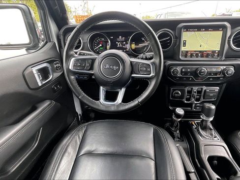 Used 2023 Jeep Wrangler Sahara w/ Cold Weather Group image 5