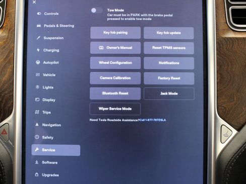 Used 2017 Tesla Model S 75D image 63